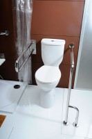 Sapho Disable monoblokk WC mozgáskorlátozottaknak, alsó kifolyású, tartállyal együtt  BD301.410.00
