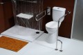 Sapho Disable monoblokk WC mozgáskorlátozottaknak, alsó kifolyású, tartállyal együtt  BD301.4